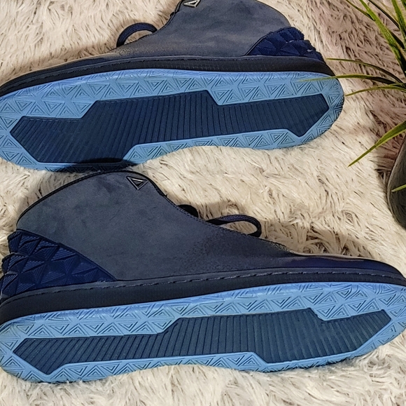 Jordan Custom 1 Casual Dress Shoes Men - Picture 5 of 12